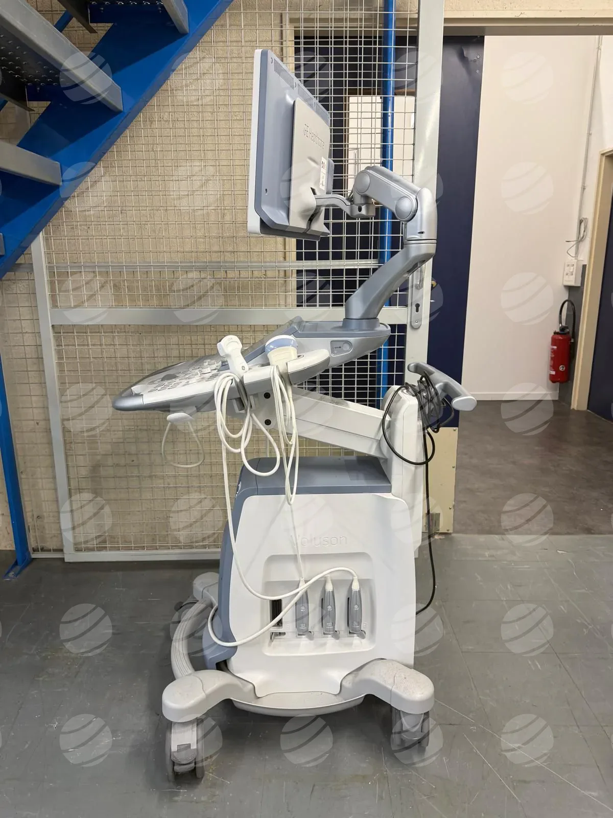 دستگاه سونوگرافی GE Voluson E10